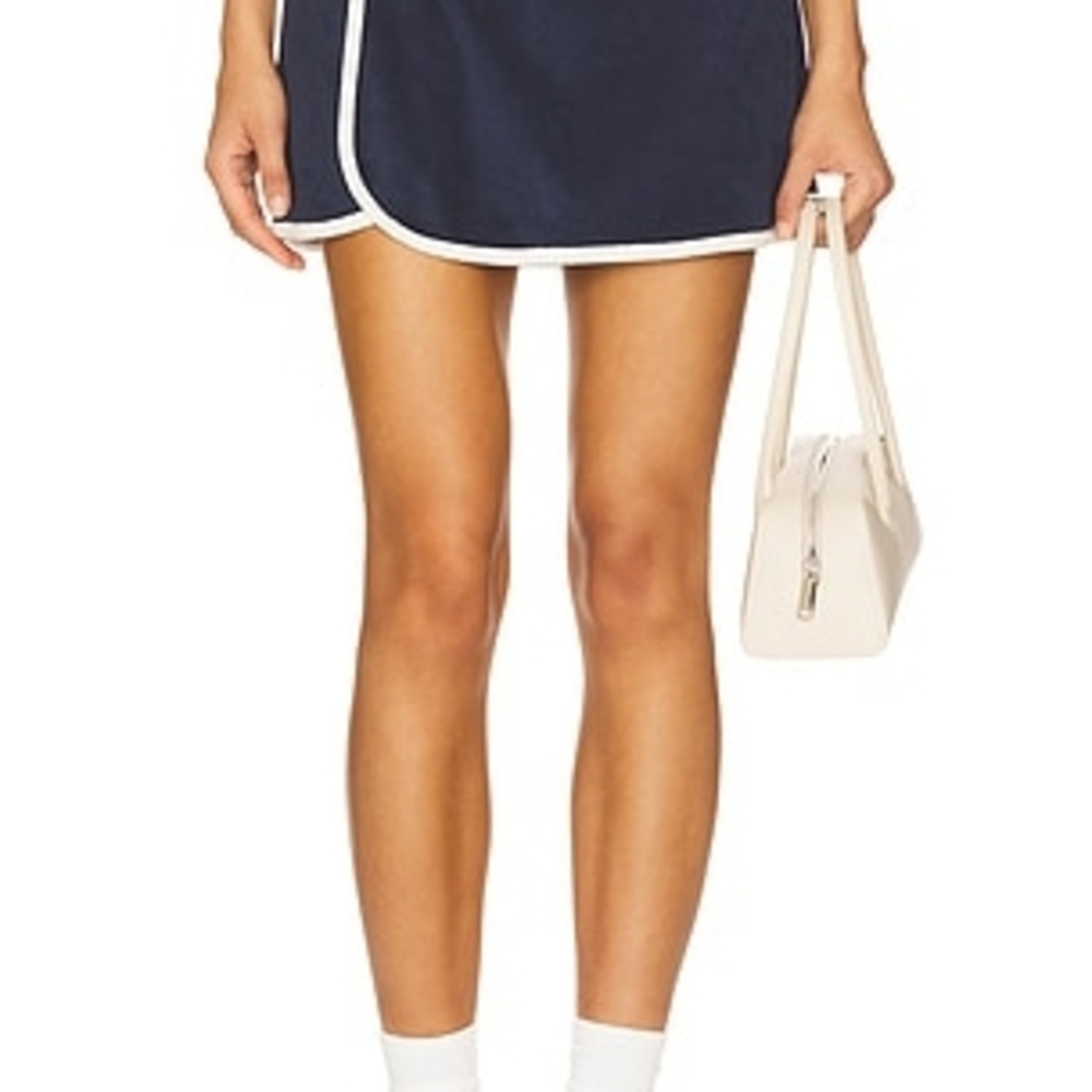 Izod Navy and White Golf Skirt